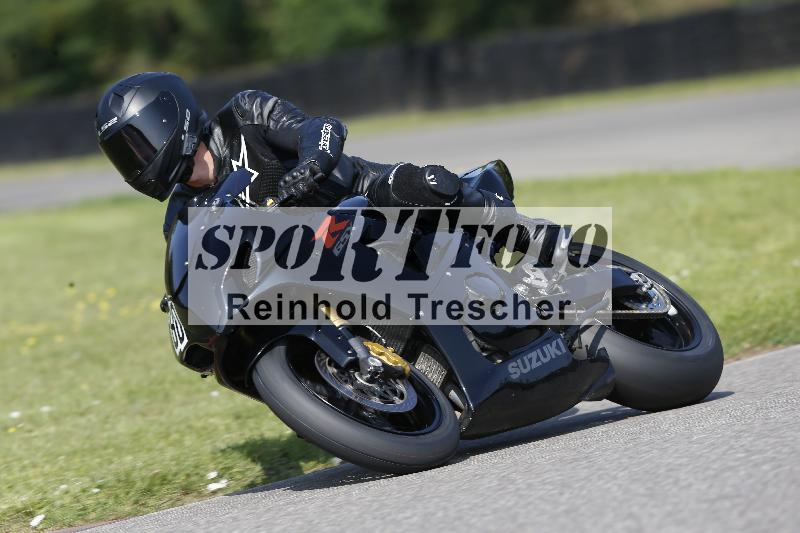 /45 10.08.2025 Plüss Moto Sport ADR/Freies Fahren/80